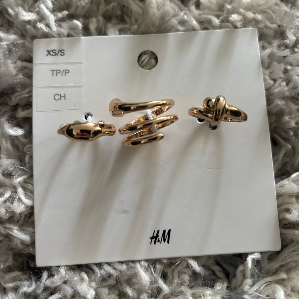 H&M Gold Ring Set - NWT